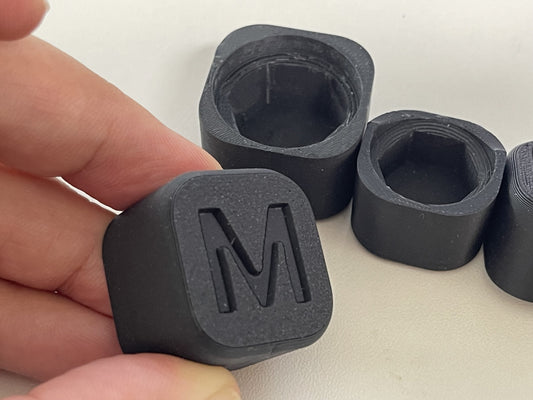 Mate 250X Nuts cover