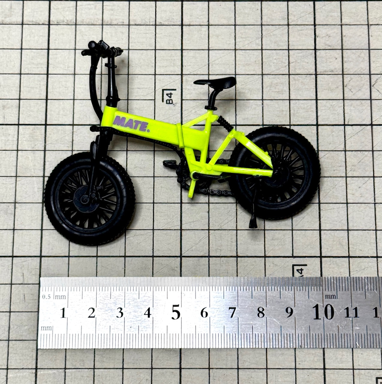 Mini Mate x250X — pocket-size